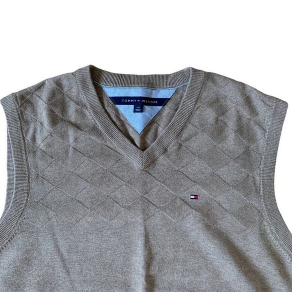 Tommy Hilfiger Sweater Vest Size Large - Picture 4 of 8